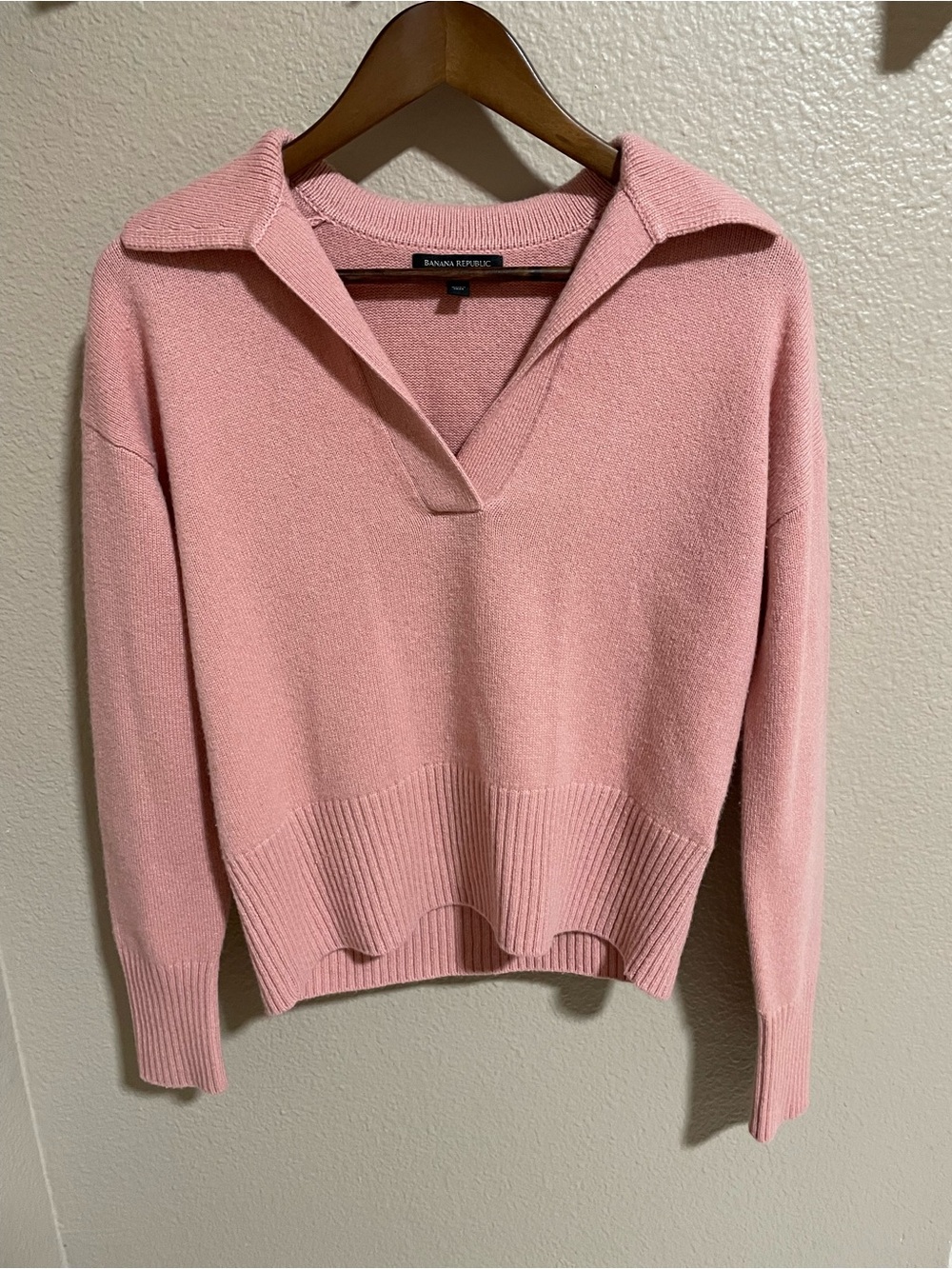 Banana Republic Pink Collared cashmere V-Neck Sweater